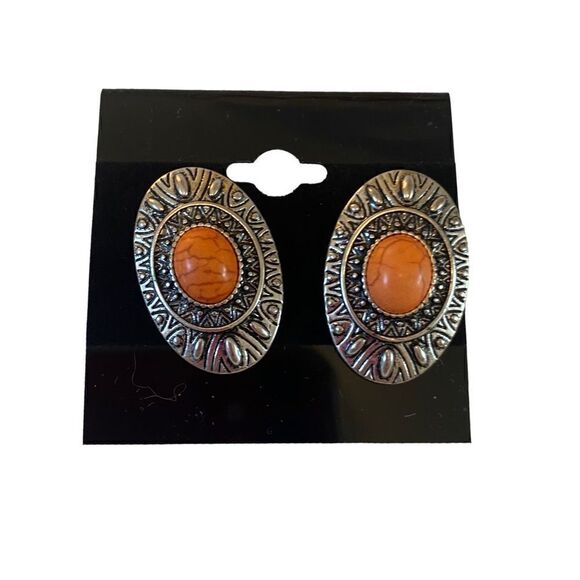 Vintage Silver Toned South West Style Post Earrings. - Picture 1 of 6